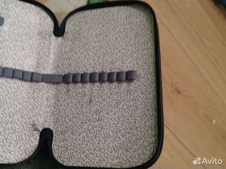 Пенал с тремя отделениями