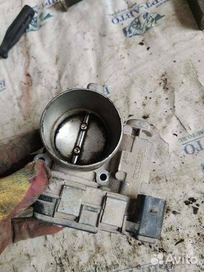 Заслонка дроссельная электрическая Volkswagen Polo