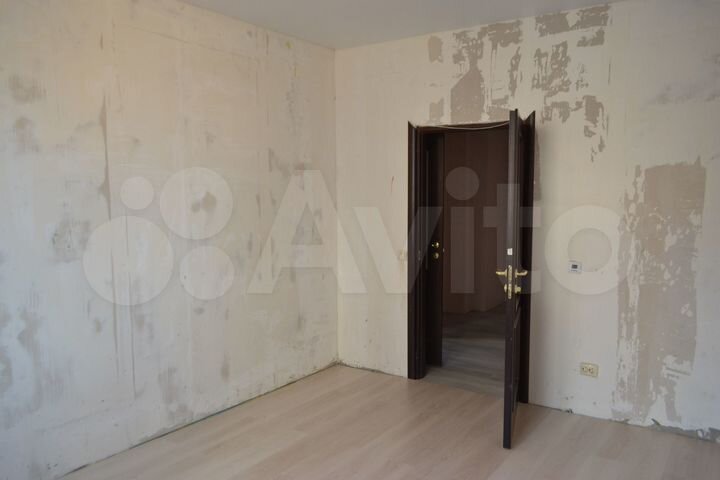 2-к. квартира, 65 м², 3/17 эт.