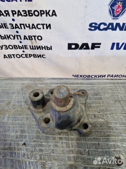 Кронштейн стойки стабилизатора Mercedes Benz