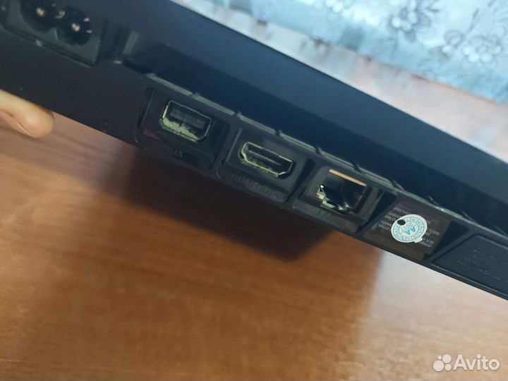 Sony PS4 slim 1tb