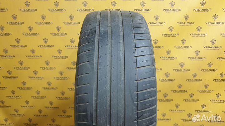 Michelin Pilot Sport 3 235/45 R18 98Y