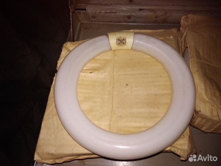 Лампочки и лампы кольцевые