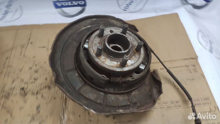 Кулак поворотный задний левый Land Rover Discovery