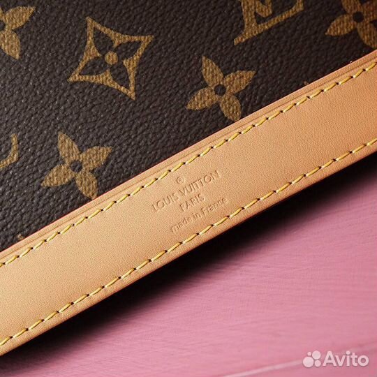 Сумка Louis Vuitton LV Nano Alma Mini