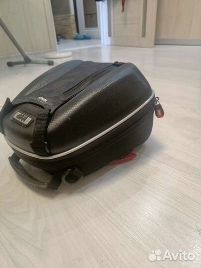 Сумка на бак мотоцикла Givi tanklock