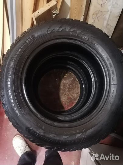 Goodyear UltraGrip Extreme 185/65 R14 86T