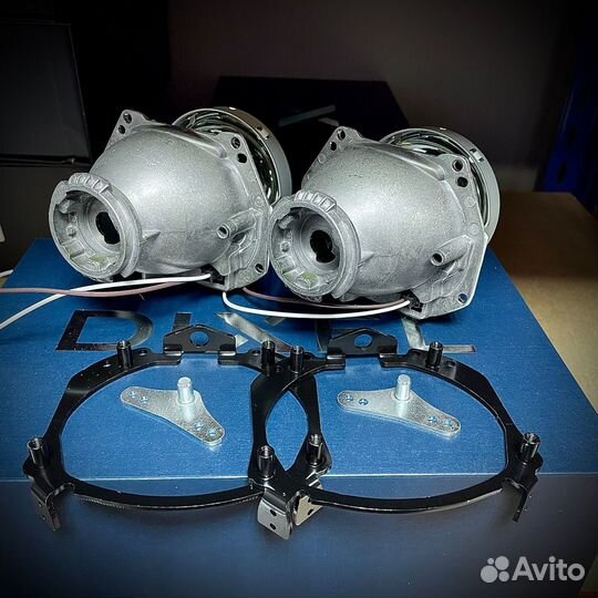 Комплект би-линз Xenon BMW 5 E60,E61 2003-2007 Afs