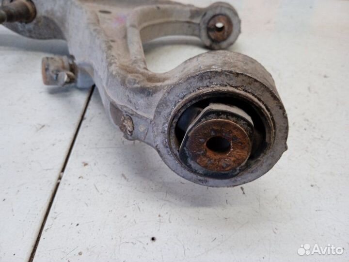 Рычаг передний правый нижний Cadillac Srx 1 4.6