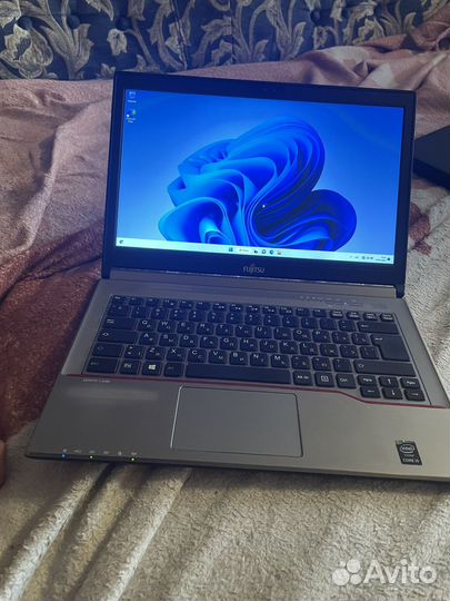 Ноутбук Fujitsu LifeBook озу 8гб/ssd128gb/core i5