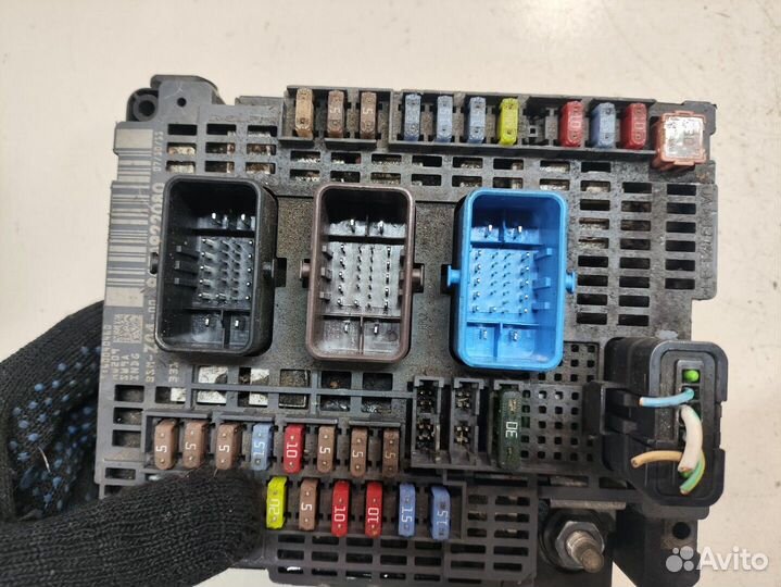 BSM Блок предохранителей Peugeot 508, 2011