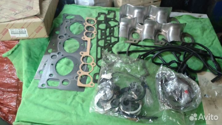 Toyota 04111-65018 Комплект прокладок двигателя, п