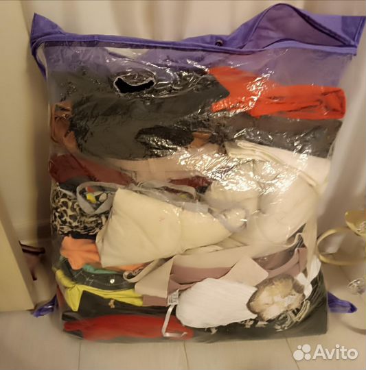 Большой мешок женских вещей р 42