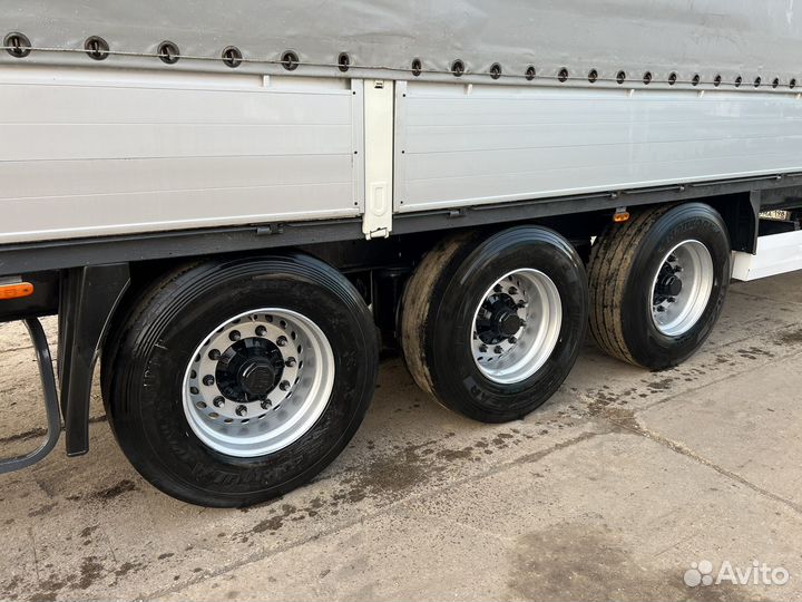 Полуприцеп шторно-бортовой Krone SD, 2011