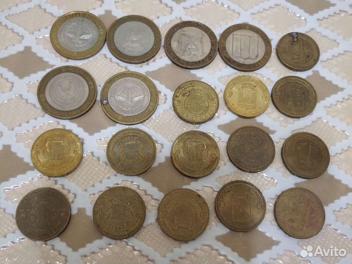 Манеты 10 р