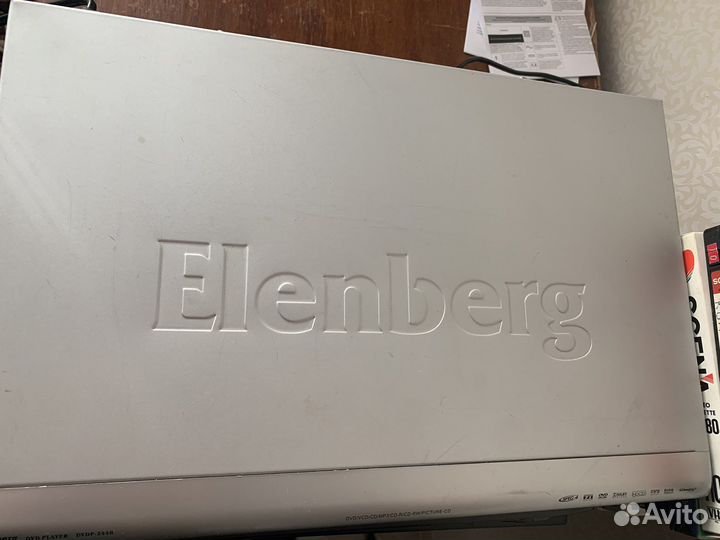 Видеомагнитофон