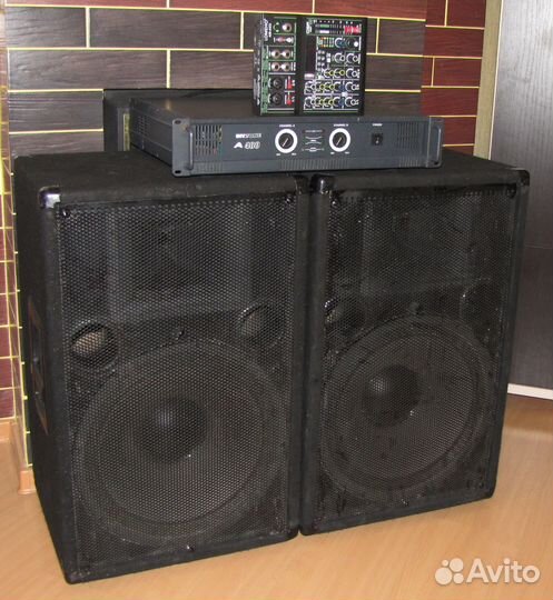 Колонки Soundking 400+400W Pro15