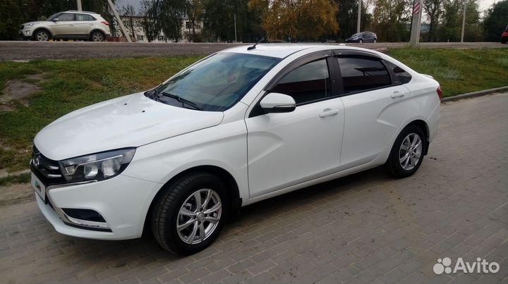 LADA Vesta 1.8 AMT, 2017, 43 900 км