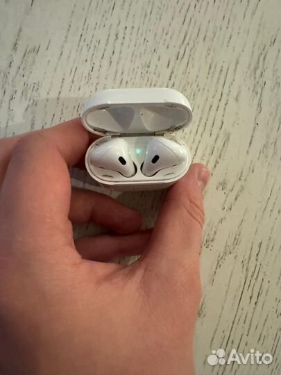 Airpods 2 оригинал