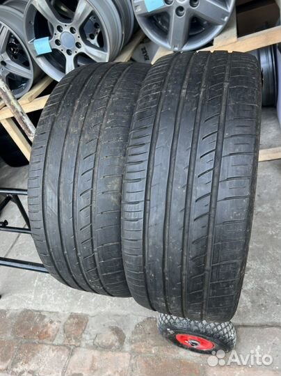 RoadX RXMotion H12 235/45 R19