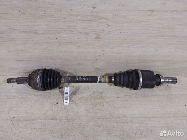 Привод левый Renault Logan / Лада Ларгус 1,6 16V