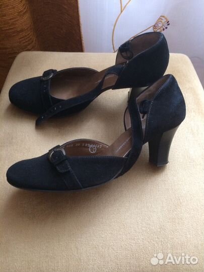 Женские туфли