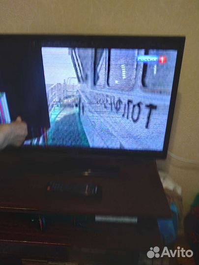 Телевизор samsung (на запчасти)