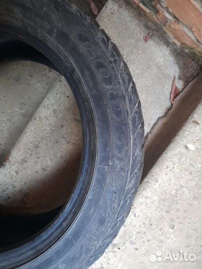 Goodyear UltraGrip 205/55 R16