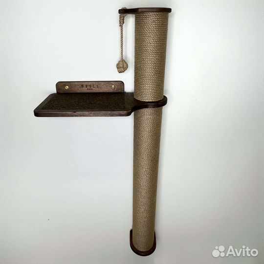 Когтеточка 100см с полкой и игрушкой Moule Pets