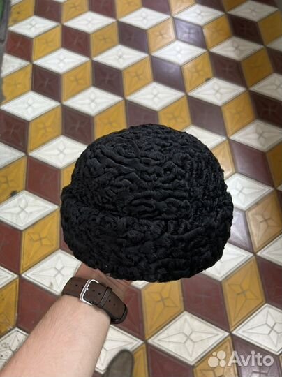 Каракуль шапка