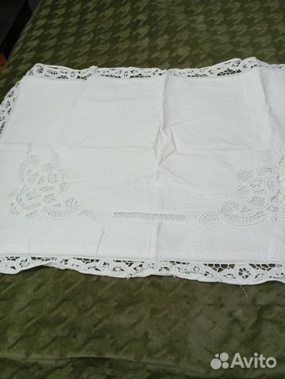 Скатерть и наволочки ручная вышивка
