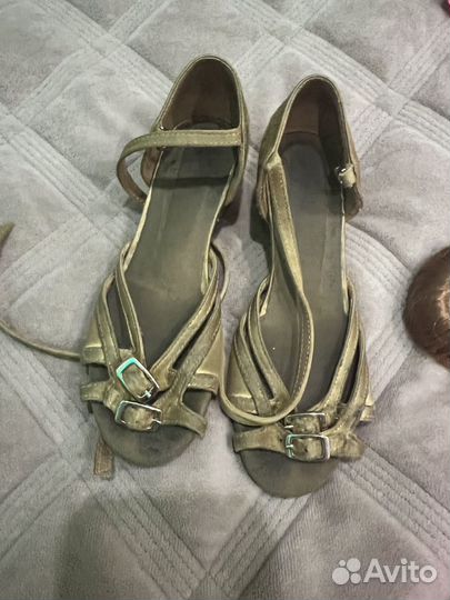 Платье для бальных танцев стандарт