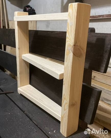 Полка из дерева 3 яруса