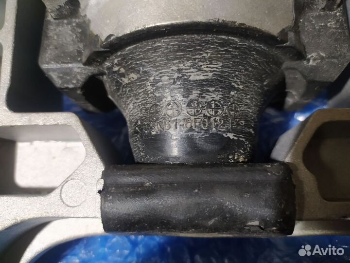 Подушка двигателя ford focus 2, 3 Мазда 3