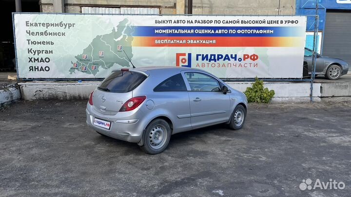 Молдинг крыла заднего правого Opel Corsa (D) 13187