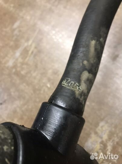 Рено логан сандеро патрубок охлаждения