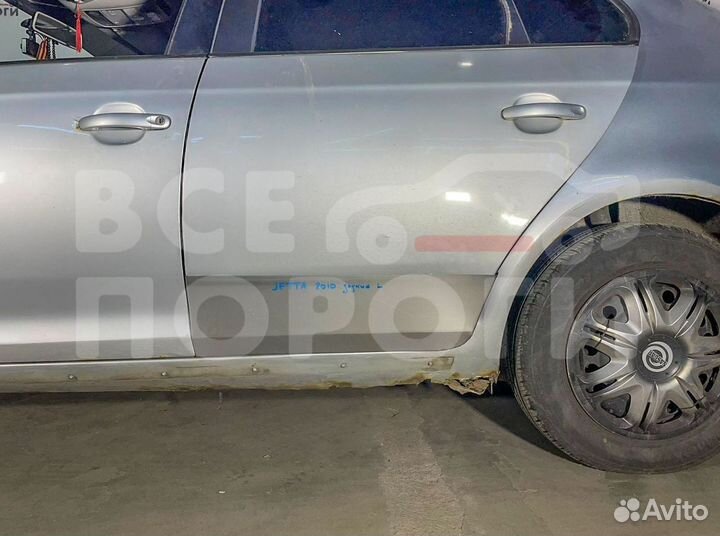 Volkswagen Jetta 5 заводская пенка