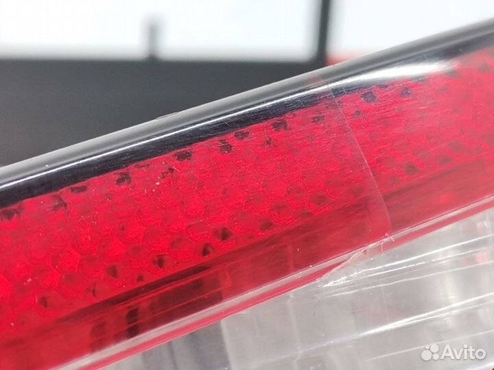 Фонарь крышки багажника правый Renault Laguna 2