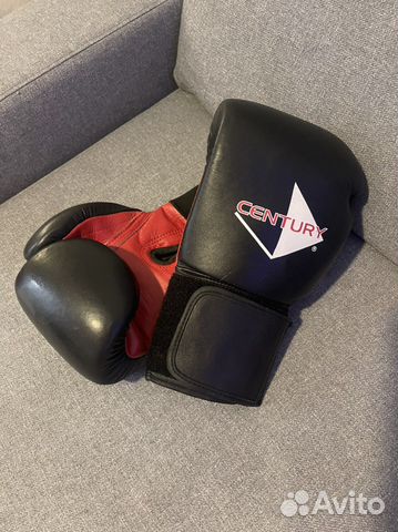 Боксерские перчатки Century 12 oz + бинты
