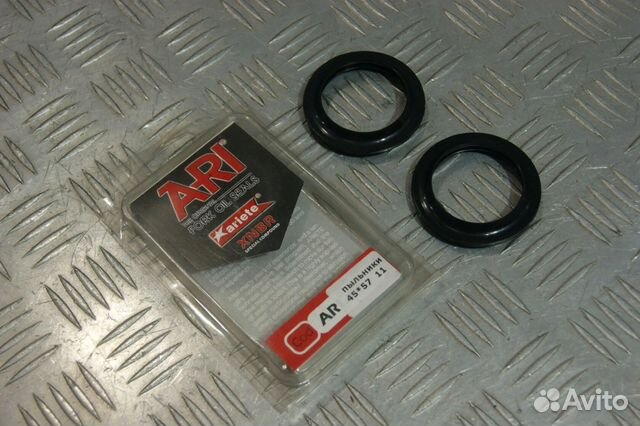 Пыльники вилки 45*57*11 ARI