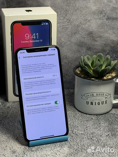 iPhone X, 64 ГБ