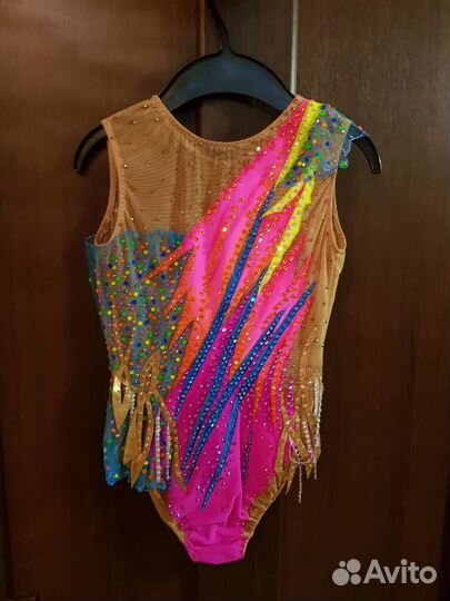 Продам купальник для художественной гимнастики