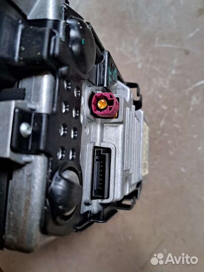 Монитор информационный BMW F01