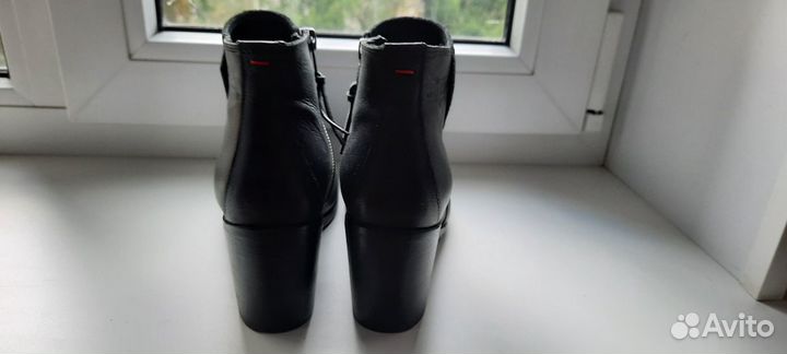 Ботинки женские Levis