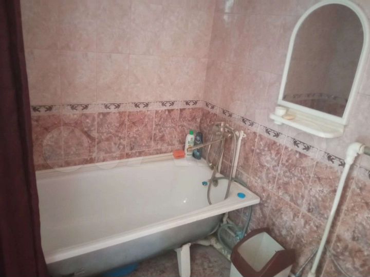 2-к. квартира, 49 м², 1/5 эт.