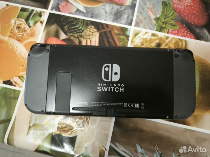 Nintendo switch 64 gb