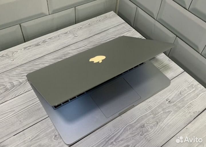 Apple MacBook Pro 13 retina 2015