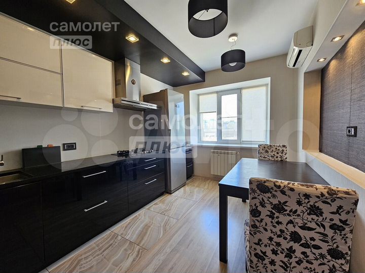 3-к. квартира, 91,8 м², 2/9 эт.