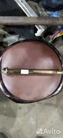 Анкерный болт