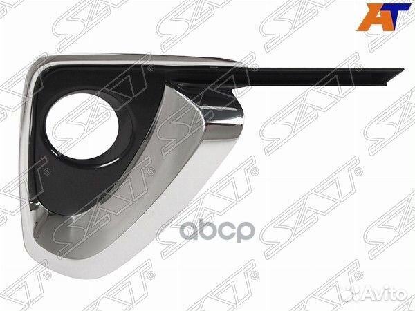 Оправа птф Toyota Fortuner 15-20 (Справа)